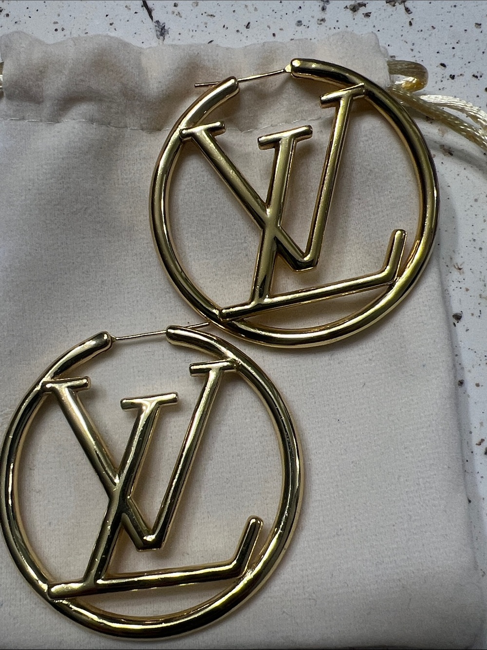 Gold Fashion hoop earrings